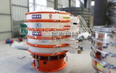鹽酸固液分離塑料振動篩都江堰發(fā)貨，請齊經(jīng)理注意查收！